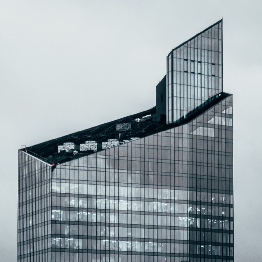 Strategy extends lease agreement in Skyliner – the office building’s first tenant stays on for longer